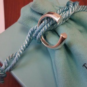 Tiffany & Co. Hearts Open Band Ring